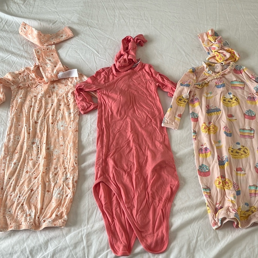 Angel Dear 0-3 month gowns with matching headbands